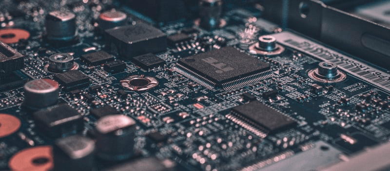 Lisasime AI-põhised funktsioonid oma veebilahendustesse